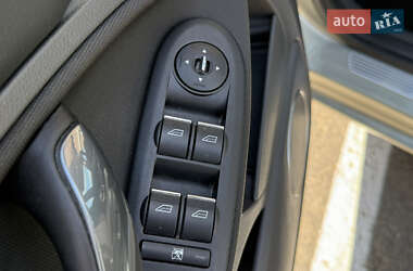 Минивэн Ford C-Max 2009 в 
