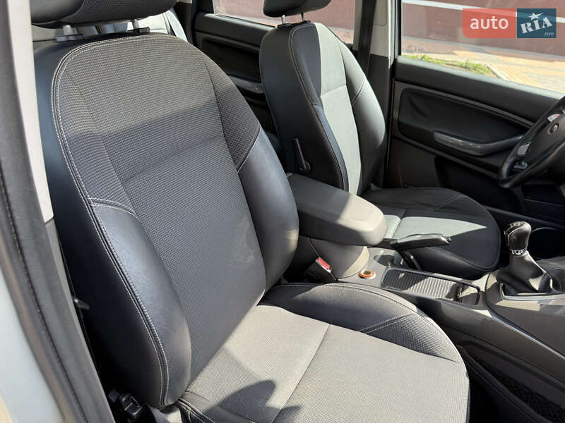 Минивэн Ford C-Max 2009 в Умани фото 72 Минивэн Ford C-Max 2009 в Умани