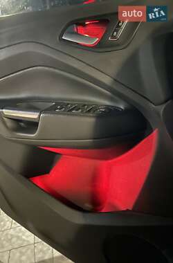 Минивэн Ford C-Max 2015 в 
