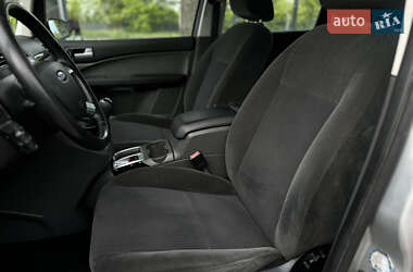 Минивэн Ford C-Max 2006 в 