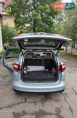 Минивэн Ford C-Max 2013 в 