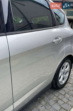 Минивэн Ford C-Max 2013 в 