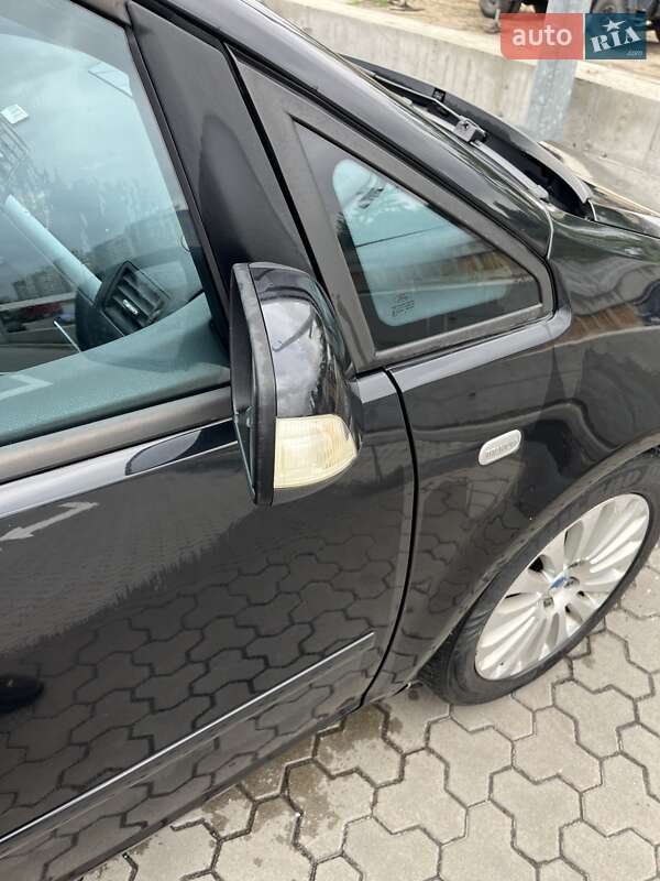 Мінівен Ford C-Max 2008 в Києві