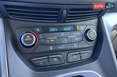 Минивэн Ford C-Max 2016 в 
