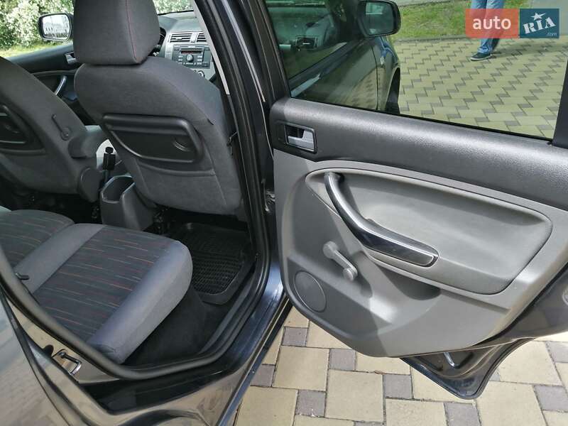 Мінівен Ford C-Max 2009 в Києві фото 39 Мінівен Ford C-Max 2009 в Києві