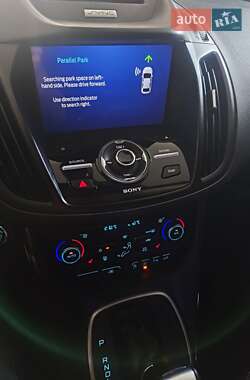 Минивэн Ford C-Max 2017 в 