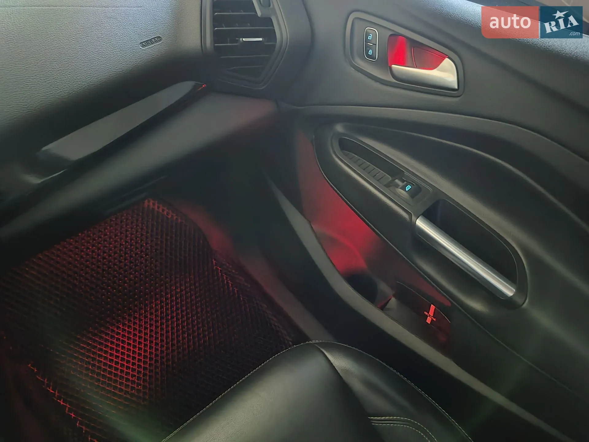 2017 Ford C-MAX - мініатюра 74