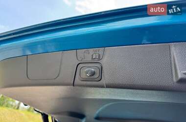 Мінівен Ford C-Max 2015 в 