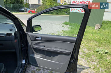 Мінівен Ford C-Max 2005 в 