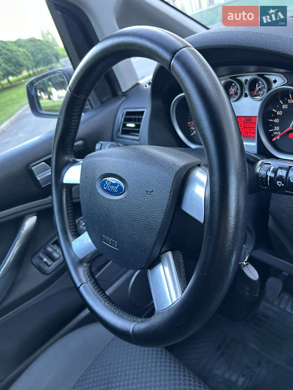 Минивэн Ford C-Max 2009 в Полтаве
