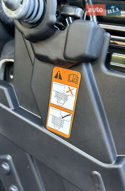 Мінівен Ford C-Max 2009 в 