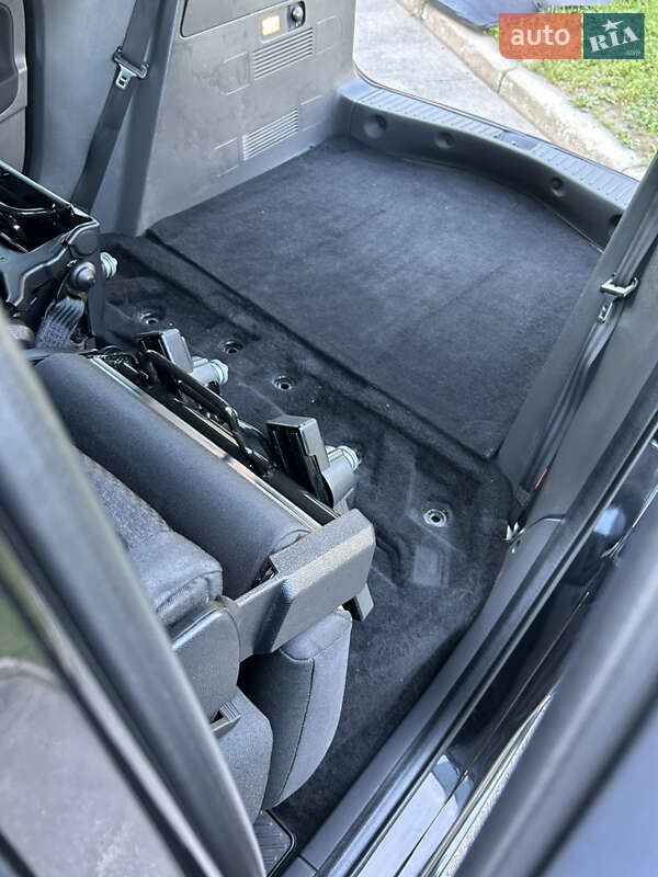 Минивэн Ford C-Max 2009 в Полтаве