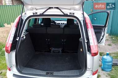 Мінівен Ford C-Max 2010 в 