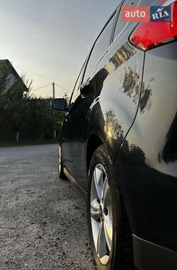Мінівен Ford C-Max 2012 в 