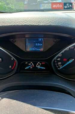 Минивэн Ford C-Max 2012 в 