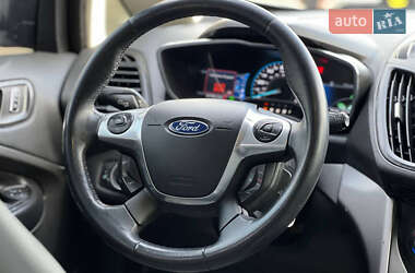 Минивэн Ford C-Max 2016 в 