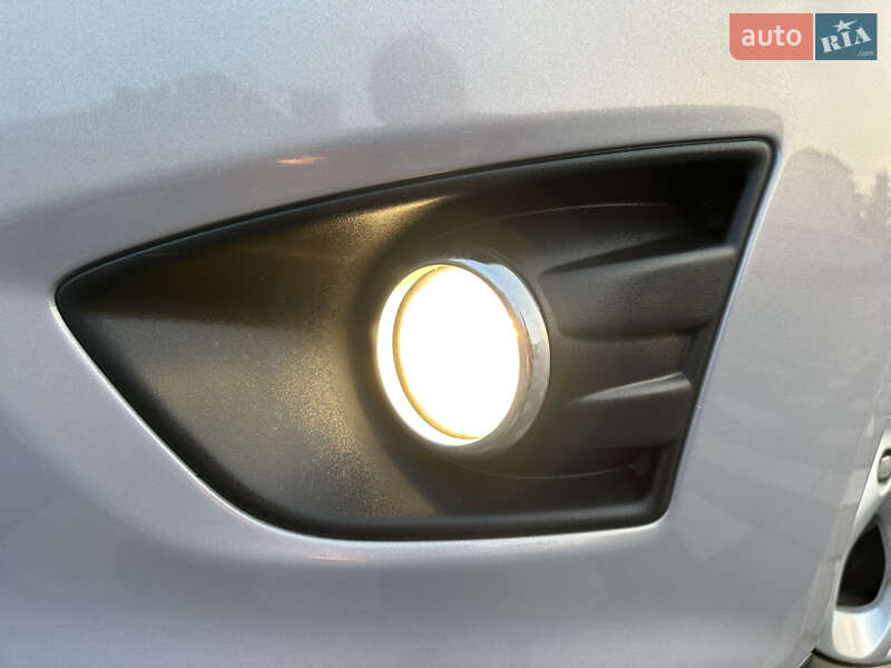 Мінівен Ford C-Max 2012 в Стрию