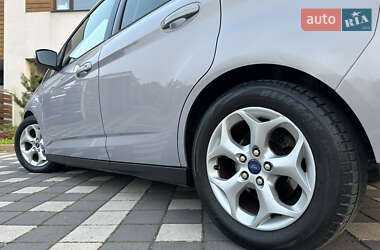 Минивэн Ford C-Max 2012 в 