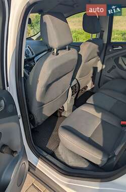 Минивэн Ford C-Max 2011 в 