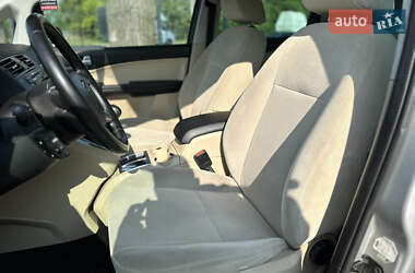 Минивэн Ford C-Max 2005 в 