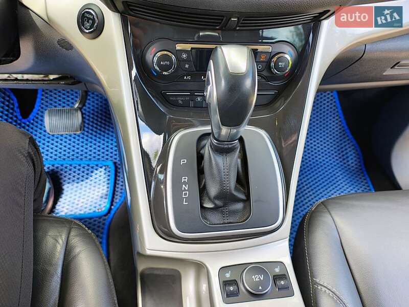 Мінівен Ford C-Max 2015 в Шепетівці