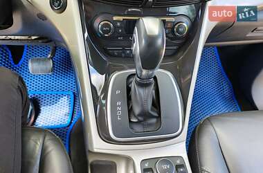 Мінівен Ford C-Max 2015 в 