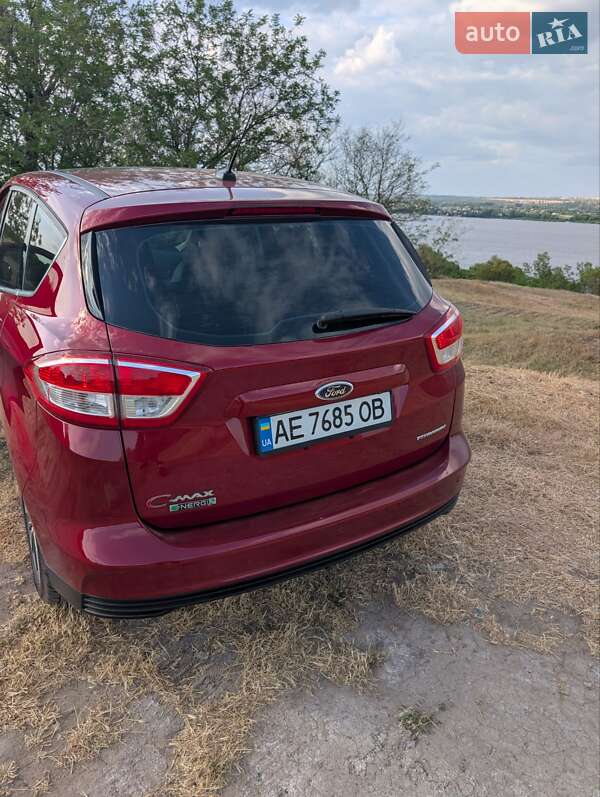 Минивэн Ford C-Max 2017 в Днепре