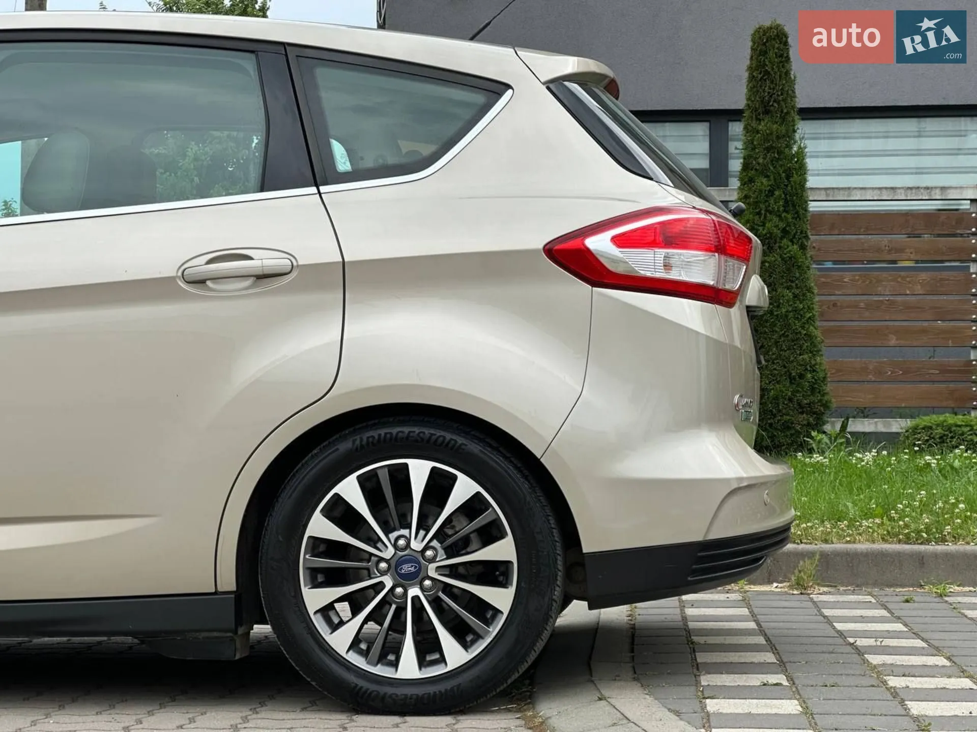 2016 Ford C-MAX - мініатюра 17