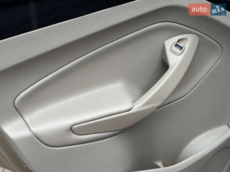 Мінівен Ford C-Max 2016 в Стрию