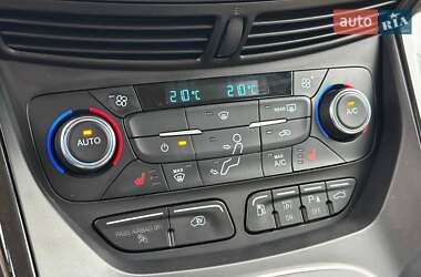 Минивэн Ford C-Max 2016 в 