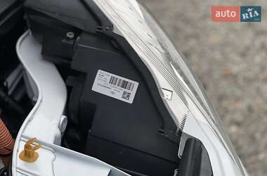 Мінівен Ford C-Max 2017 в 