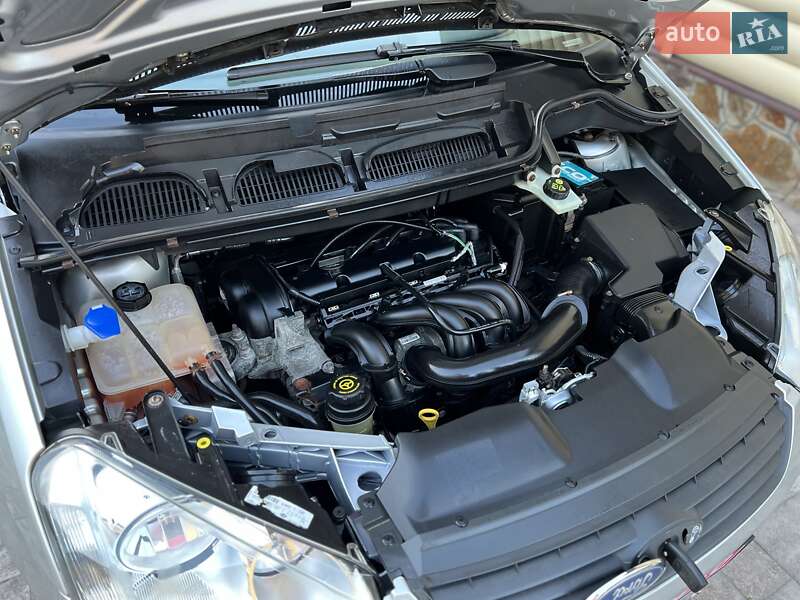Минивэн Ford C-Max 2007 в Сарнах