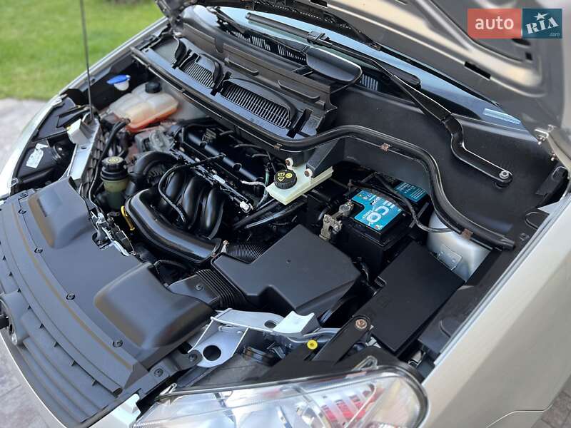 Минивэн Ford C-Max 2007 в Сарнах