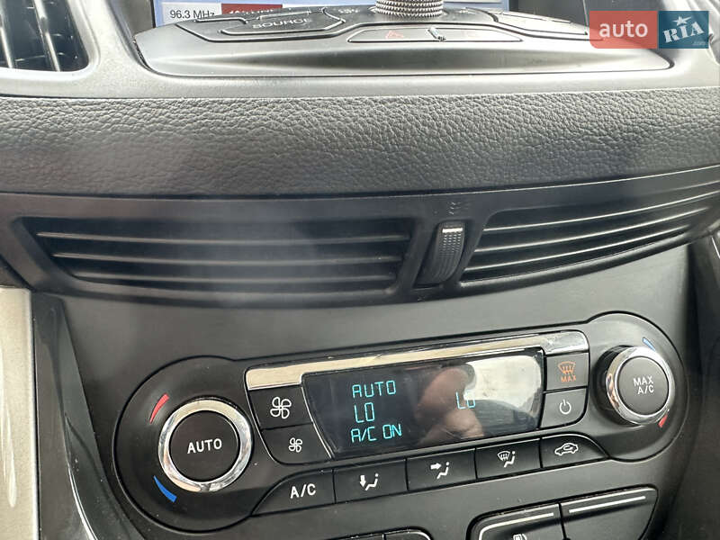 Минивэн Ford C-Max 2016 в Киеве