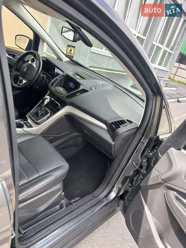 Минивэн Ford C-Max 2016 в Киеве