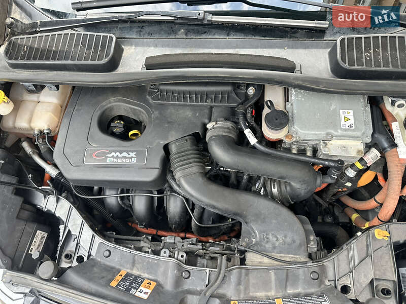 Минивэн Ford C-Max 2016 в Киеве