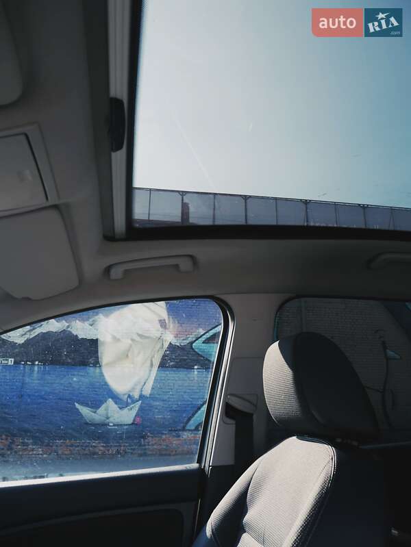 Минивэн Ford C-Max 2009 в Луцке