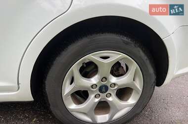 Минивэн Ford C-Max 2010 в 