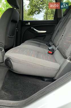 Минивэн Ford C-Max 2010 в 
