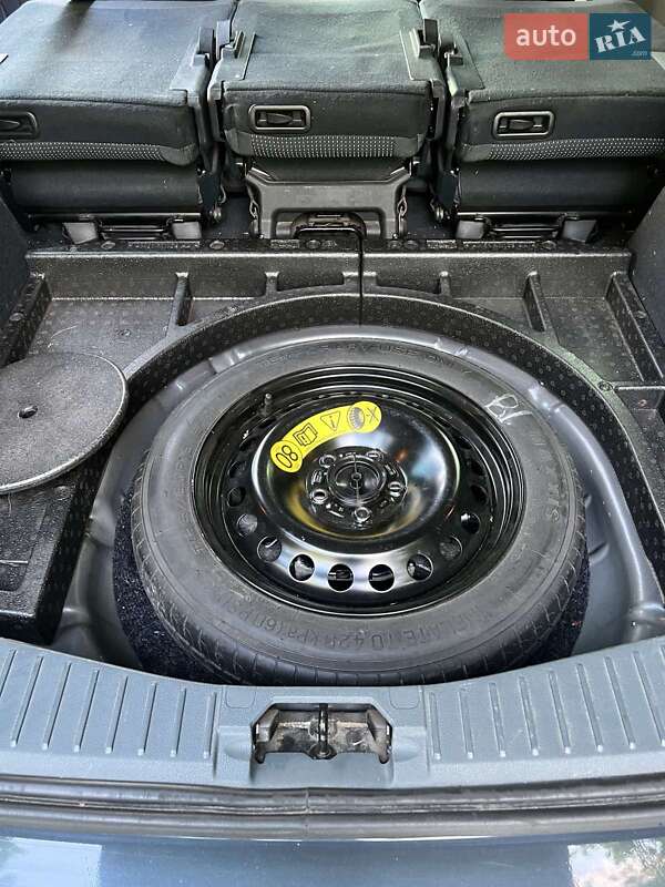 Мінівен Ford C-Max 2013 в Дніпрі