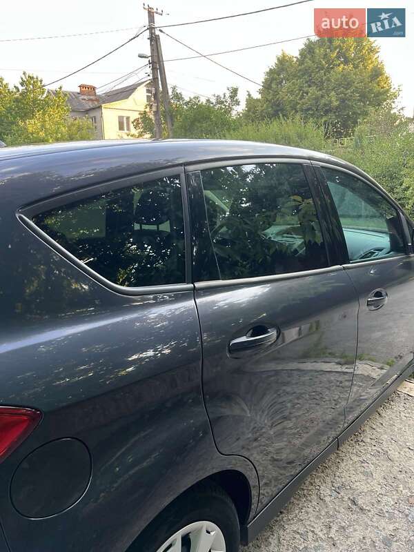 Мінівен Ford C-Max 2013 в Дніпрі