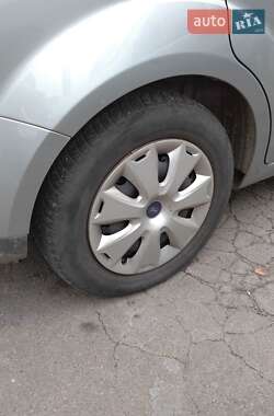 Мінівен Ford C-Max 2008 в 