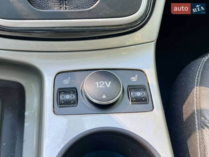 Мінівен Ford C-Max 2013 в Києві