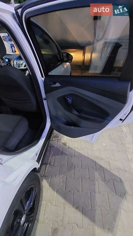 Мінівен Ford C-Max 2011 в Чернівцях фото 28 Мінівен Ford C-Max 2011 в Чернівцях