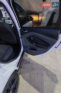 Мінівен Ford C-Max 2011 в 