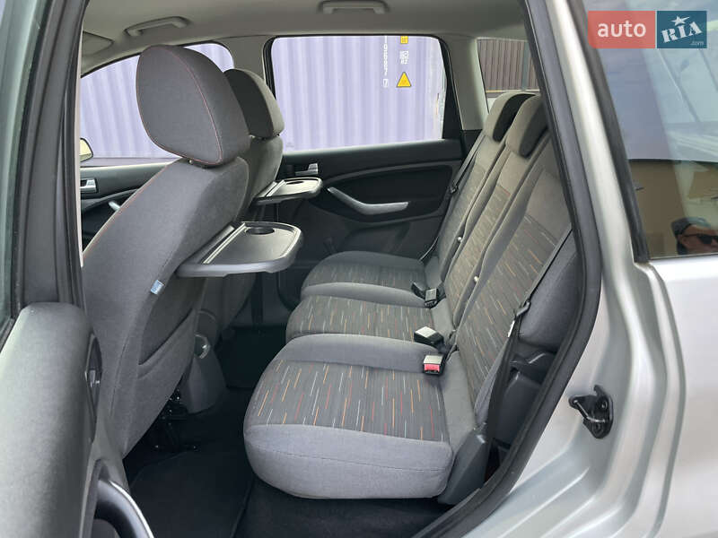 Минивэн Ford C-Max 2008 в Луцке