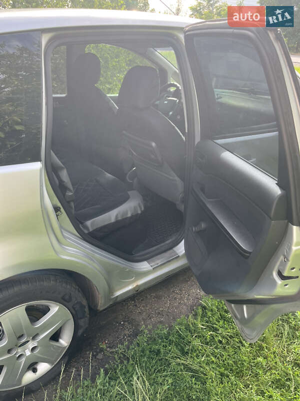 Мінівен Ford C-Max 2006 в Полтаві