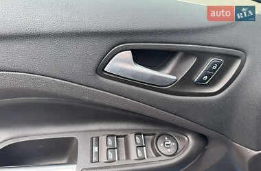 Минивэн Ford C-Max 2015 в 