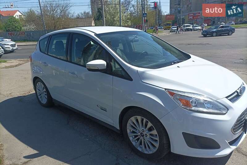 Минивэн Ford C-Max 2017 в 