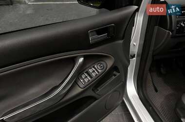 Минивэн Ford C-Max 2008 в 